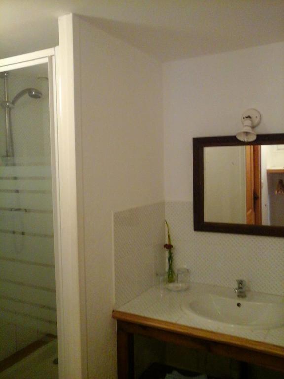 Hotel Les Roberderies Broc Zewnętrze zdjęcie